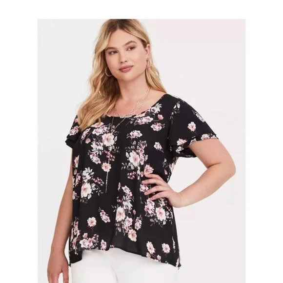 torrid Tops - Torrid Pink Floral Short Sleeve Blouse